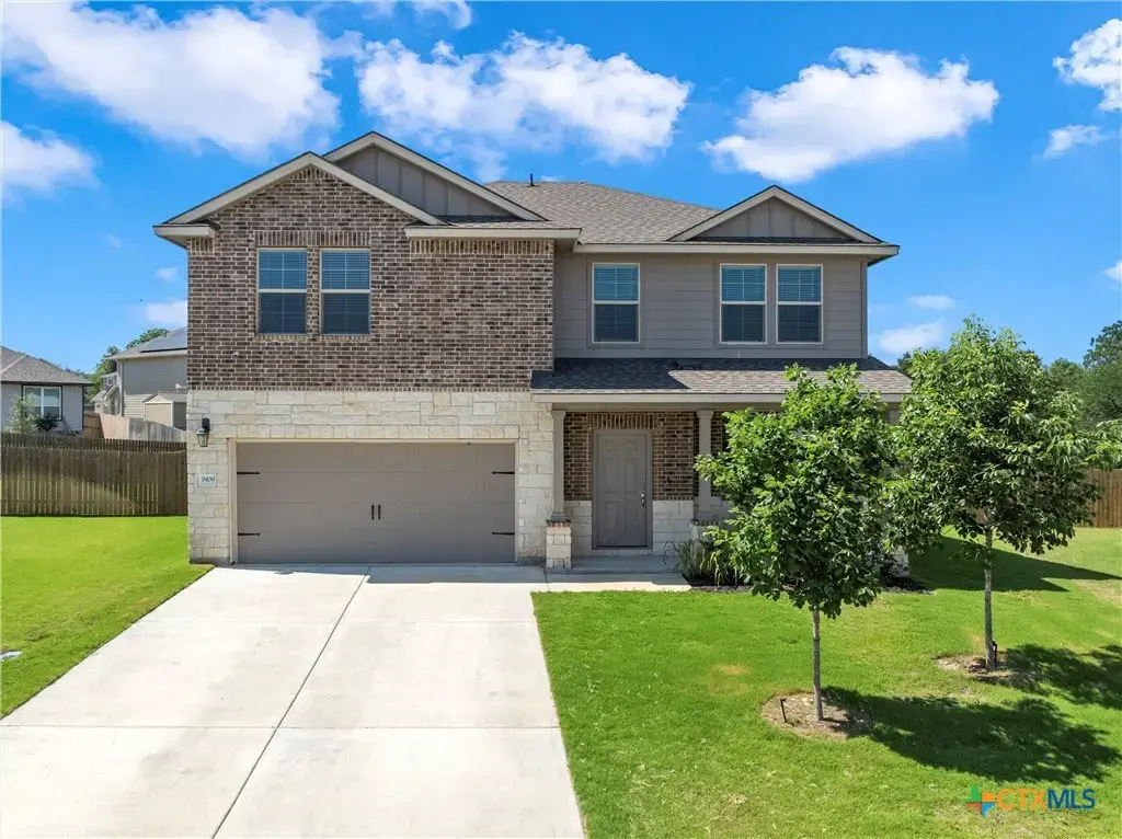 3909 Lorenzen Court, Belton