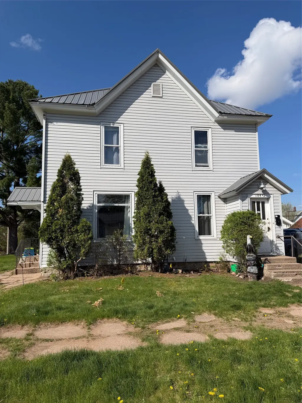 104 N Grove Street 2, Chippewa Falls