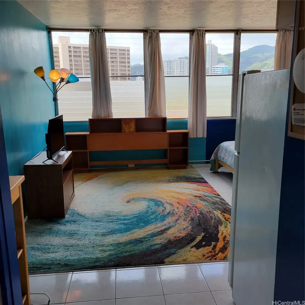 1650 Kanunu Street # 1012, Honolulu
