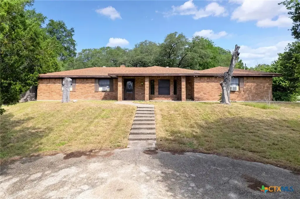 365 Llewellyn Lane, Killeen