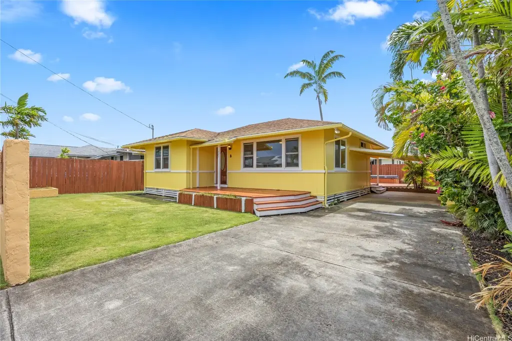 327 Manae Street, Kailua