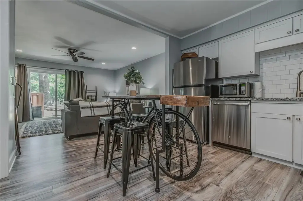 20 Britten Circle, Bella Vista