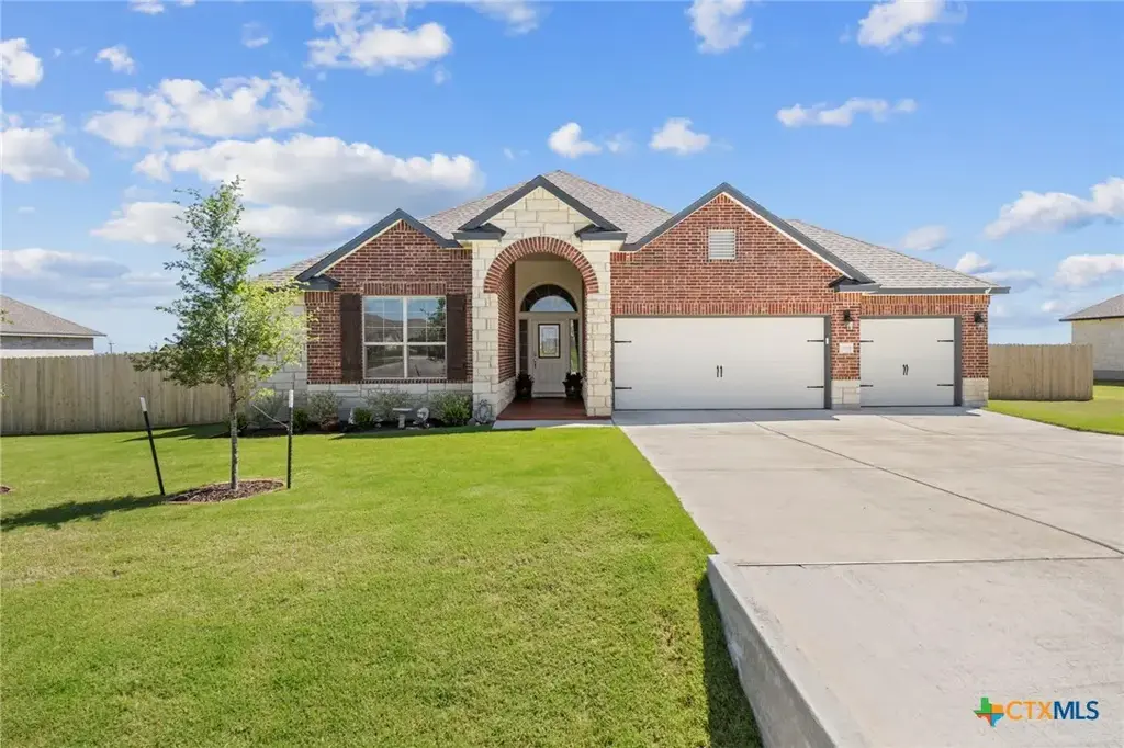 15019 Planeview Drive, Salado