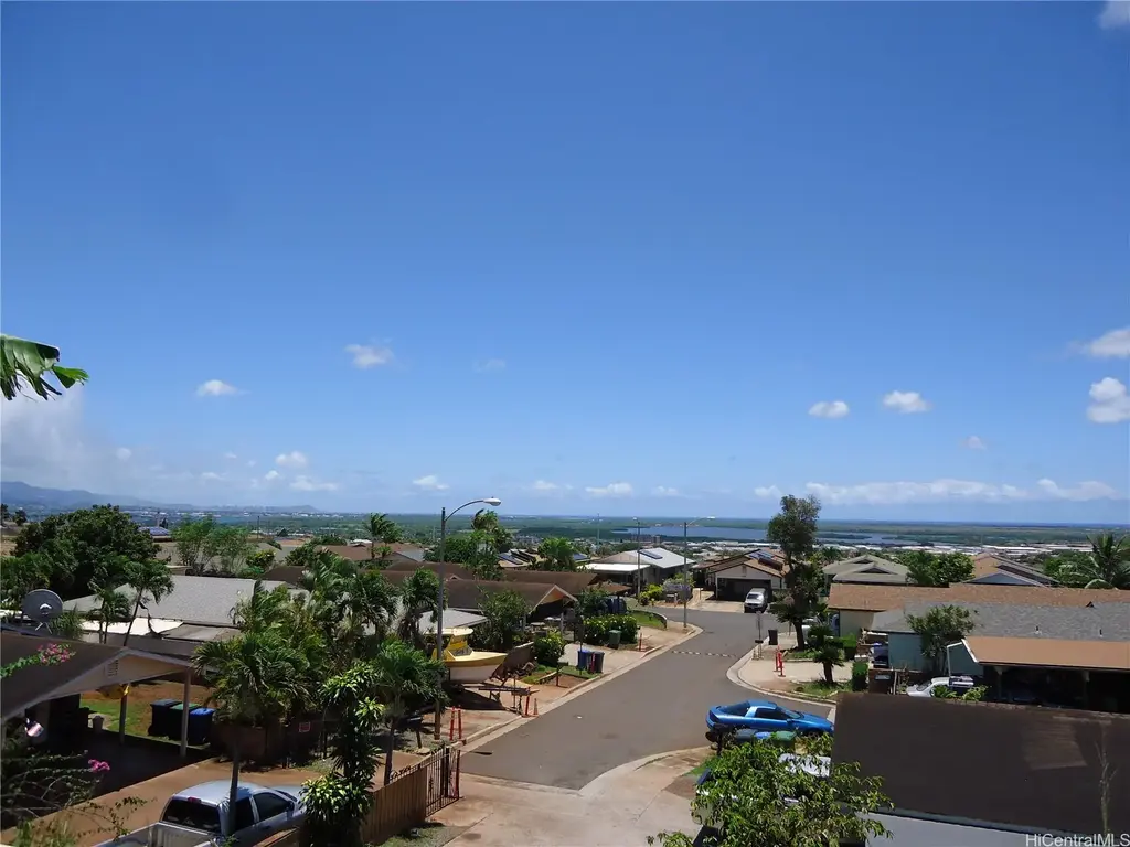 94-500 Kuahui Street, Waipahu