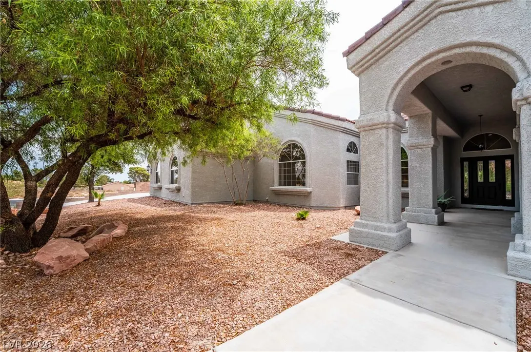 6315 N Grand Canyon Drive, Las Vegas