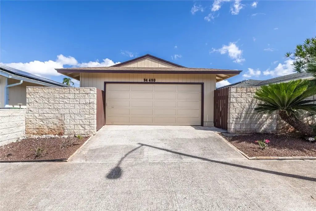 94-490 Palai Street, Waipahu