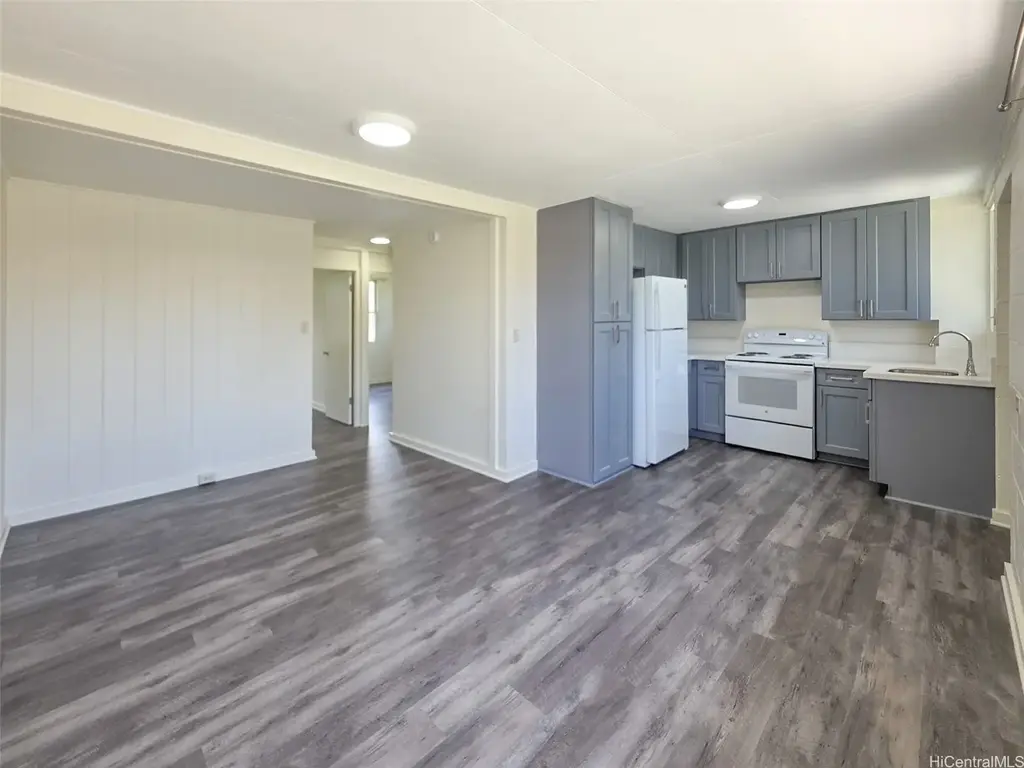 94-820 Awanei Street # 101, Waipahu