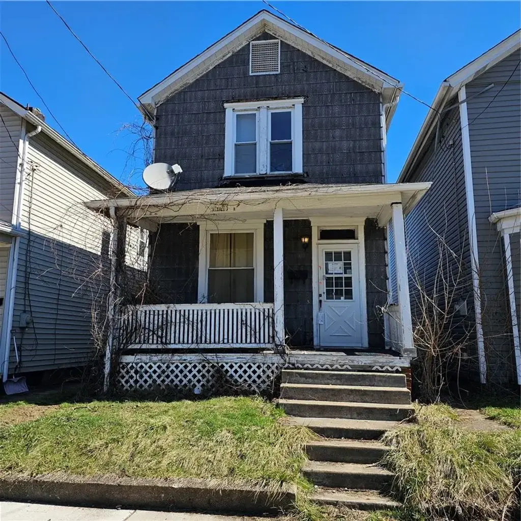 416 Beaver Avenue, Aliquippa