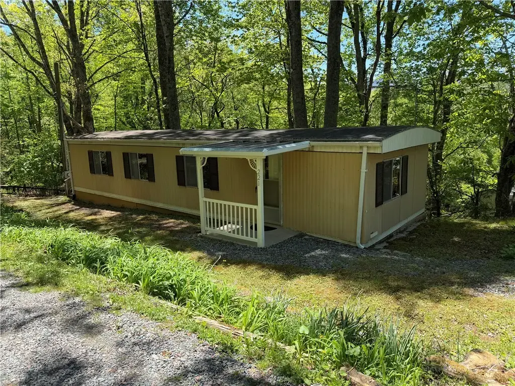 221 Fair Park Drive, Blowing Rock