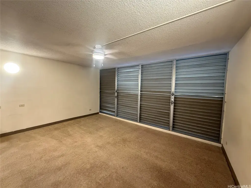 952 Ahana Street # 290, Honolulu