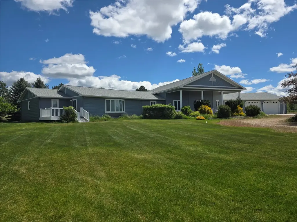 237 Eight Mile Road, Florence