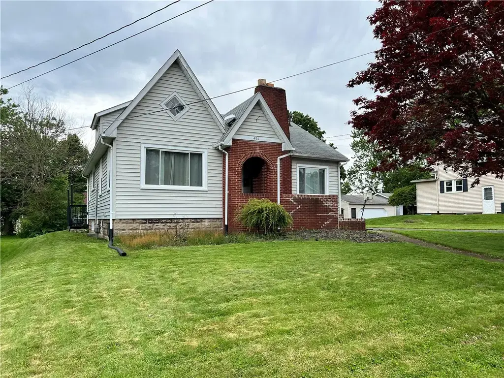 406 Service Avenue , Sharon
