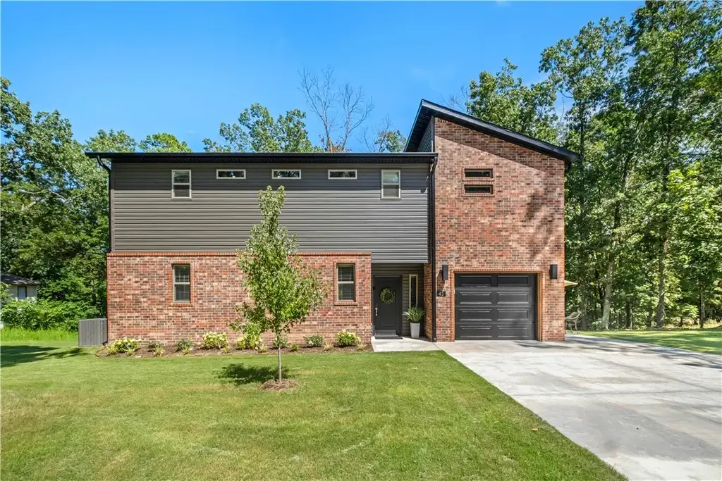 43 Saint Austell Drive, Bella Vista