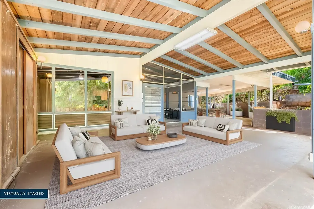 99-941 Hulumanu Street, Aiea