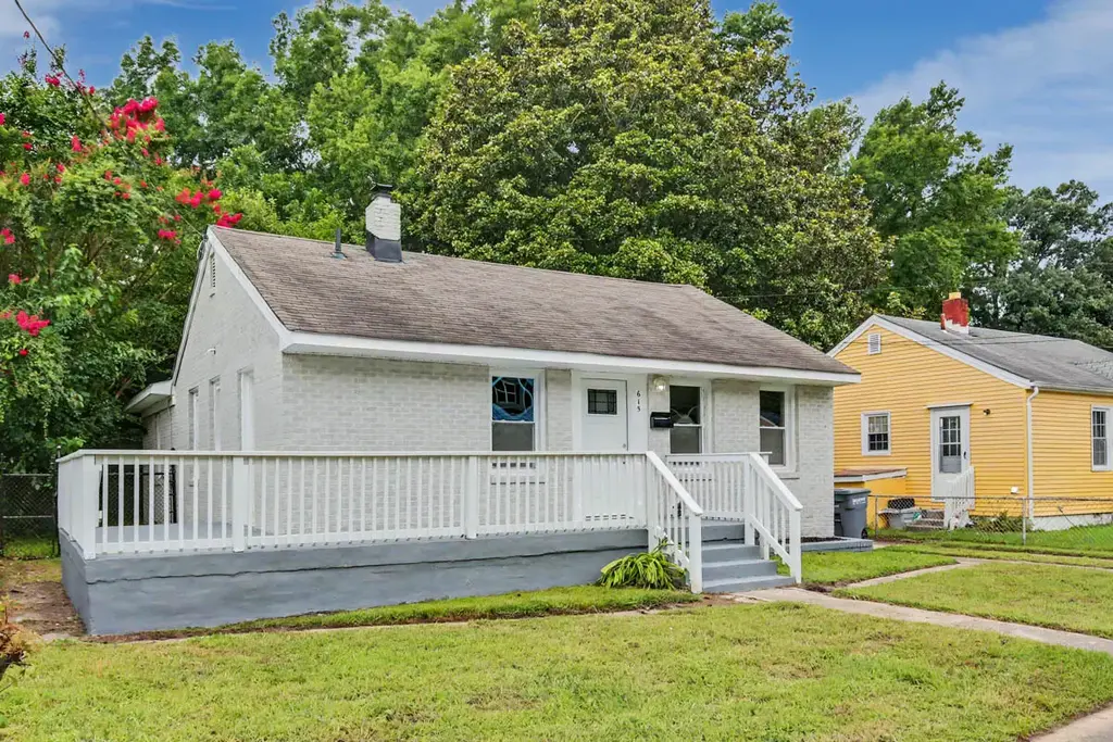 615 Bell Street, Hampton