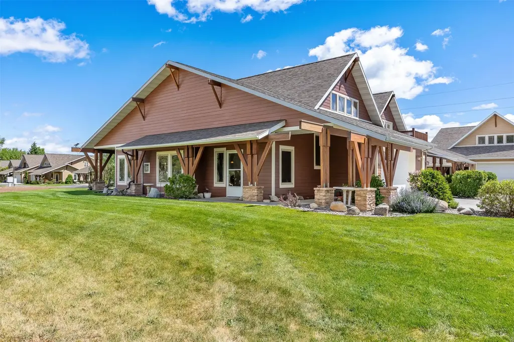 24 Lone Pine Trail, Hamilton