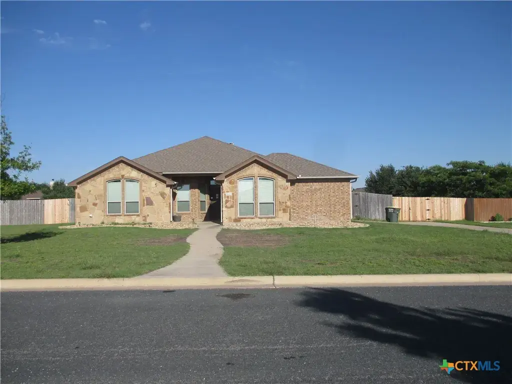 11025 La Paloma Loop West, Salado