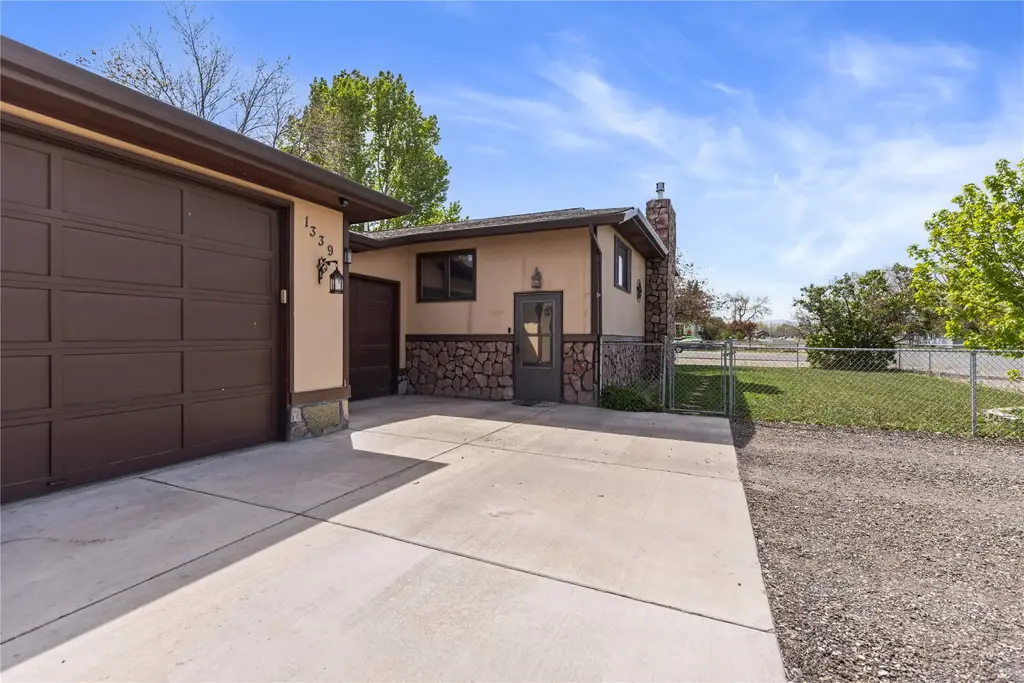 1339 Buffalo Road, Helena