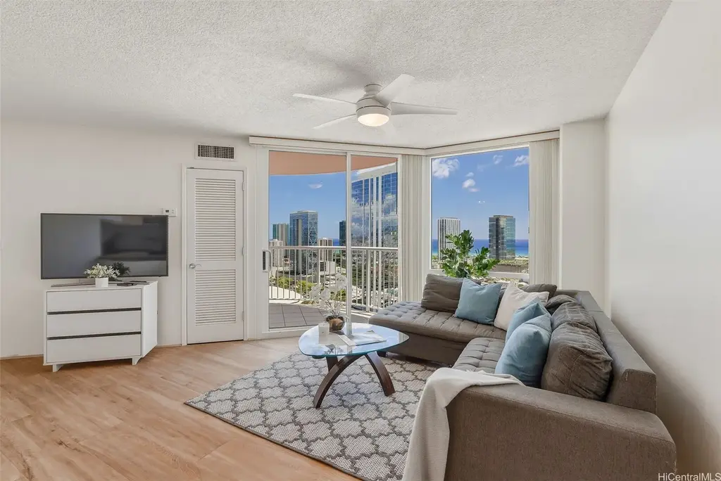 801 S King Street # 3102, Honolulu