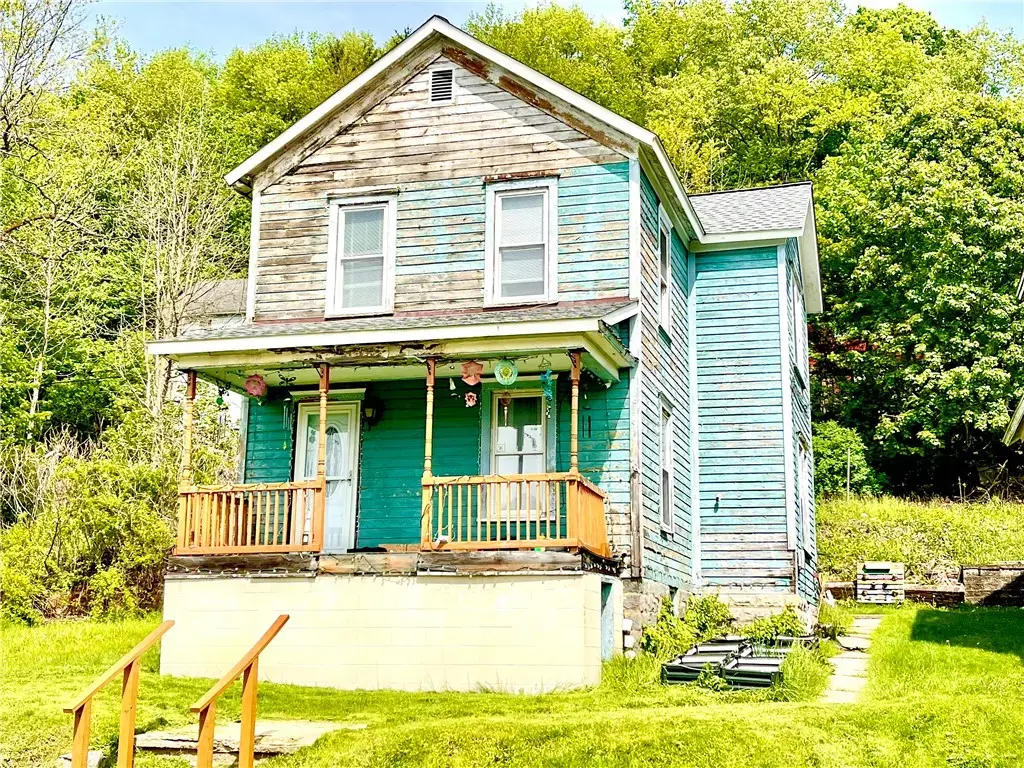 309 1st, 