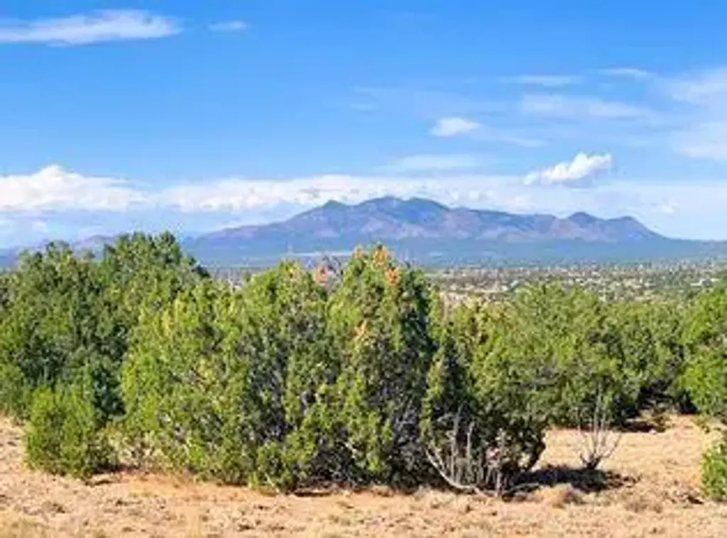 3 Camino Real, Sandia Park