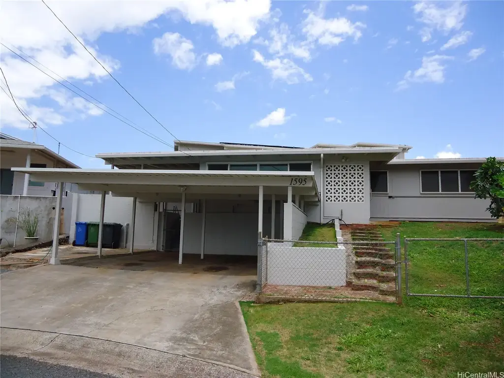 1595 Hoomoana Place, Pearl City
