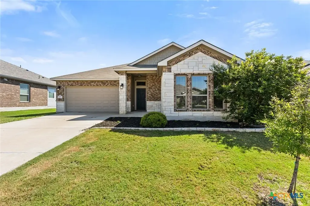 806 Dunford Drive, Temple