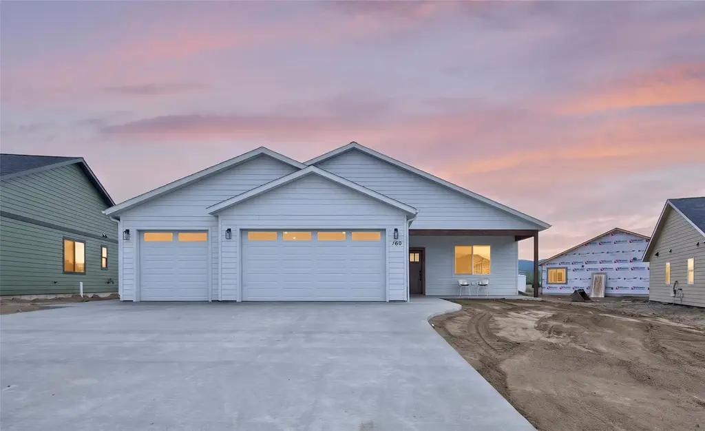 248 Stirling Loop, East Helena