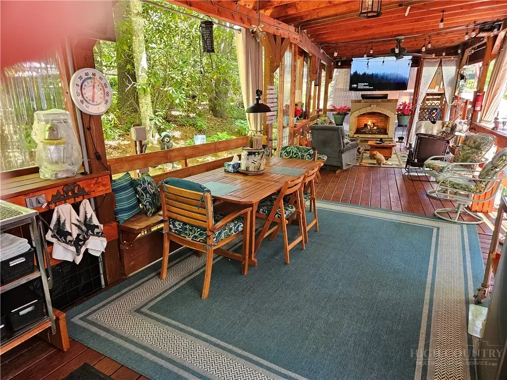 55 Sassafras Road, Newland