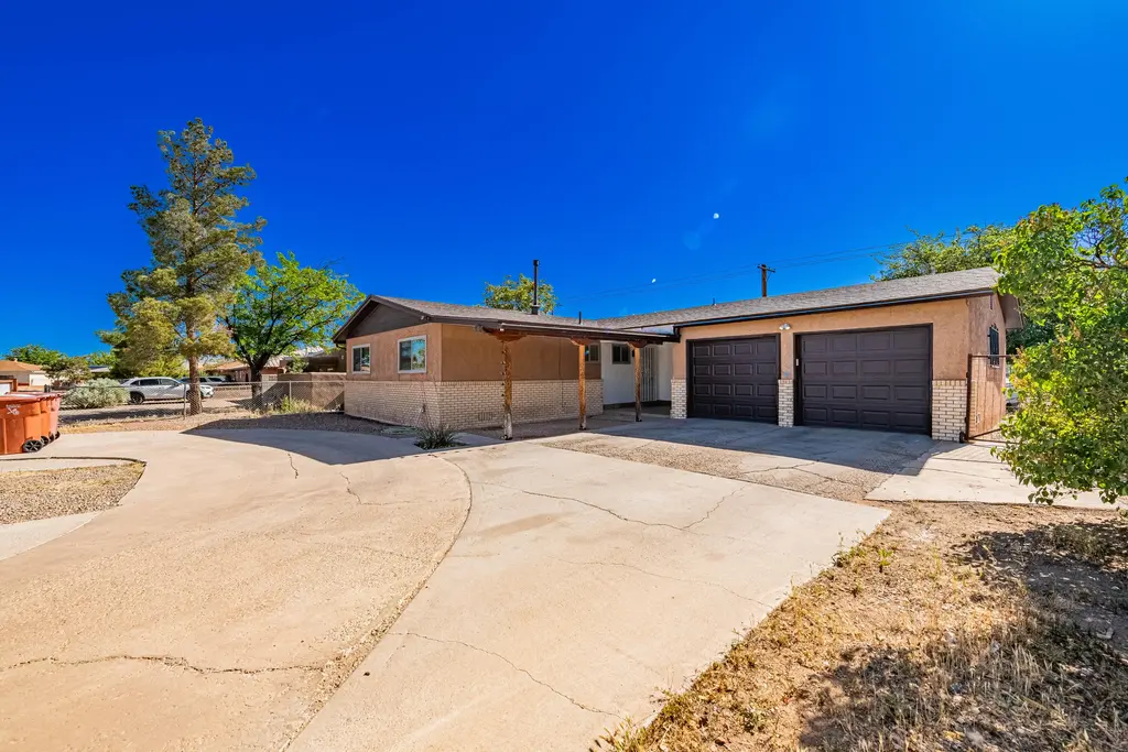 548 Coronado Drive, Bernalillo