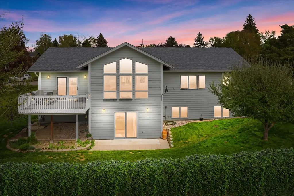 310 Hilltop Avenue, Kalispell