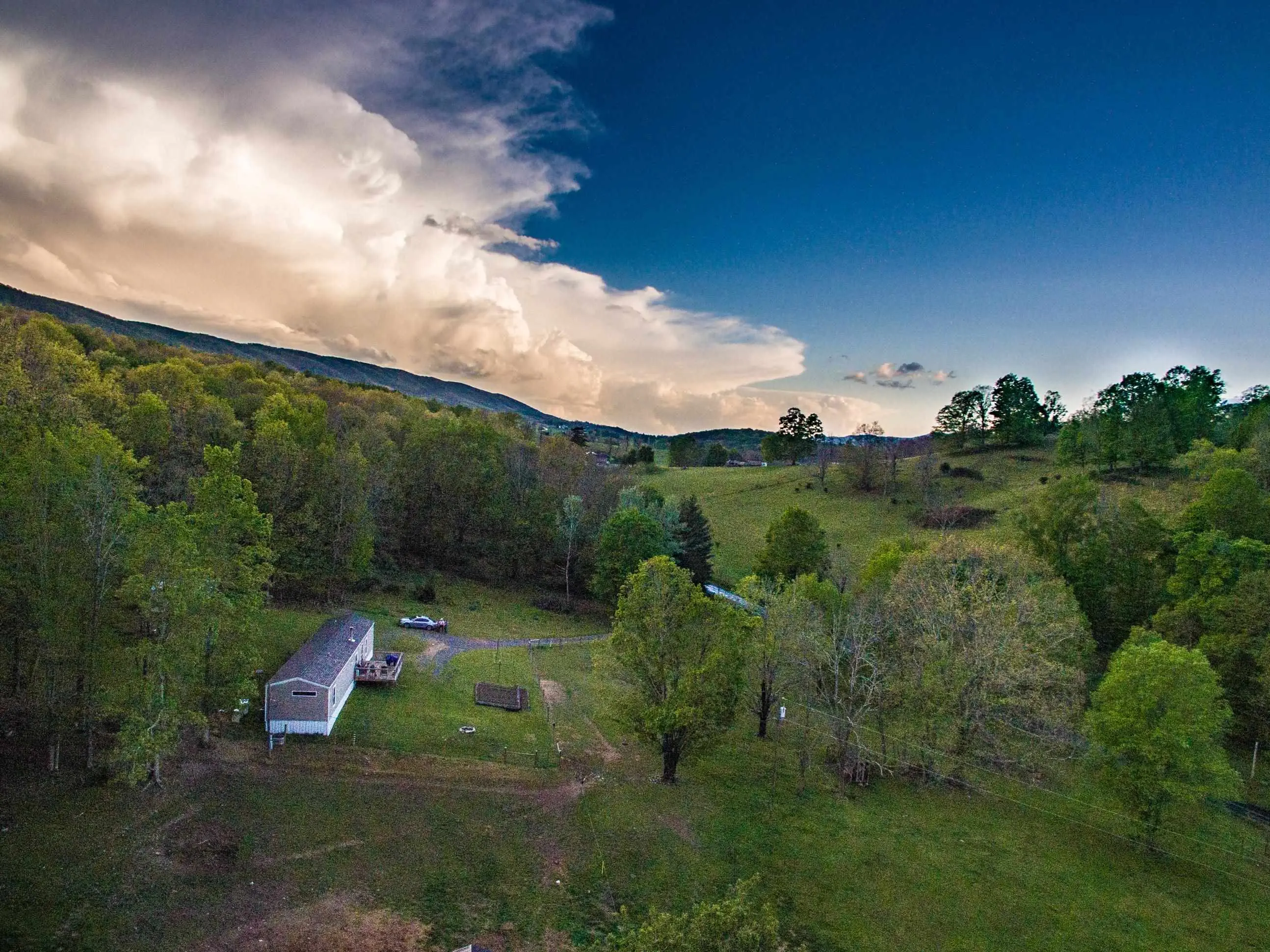 4734 Maple Sugar Rd, Blue Grass