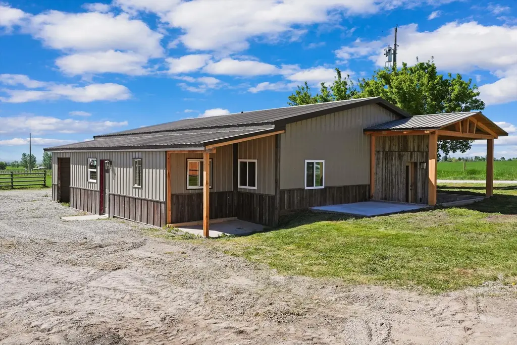 31525 Allison Road, St Ignatius