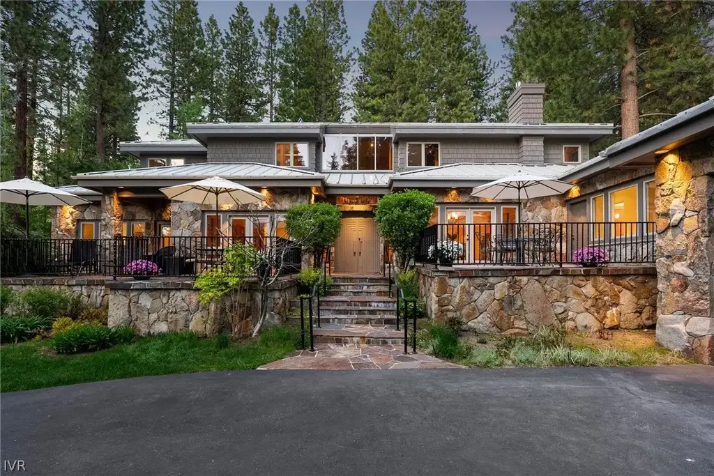 250 Estates Dr, Incline Village