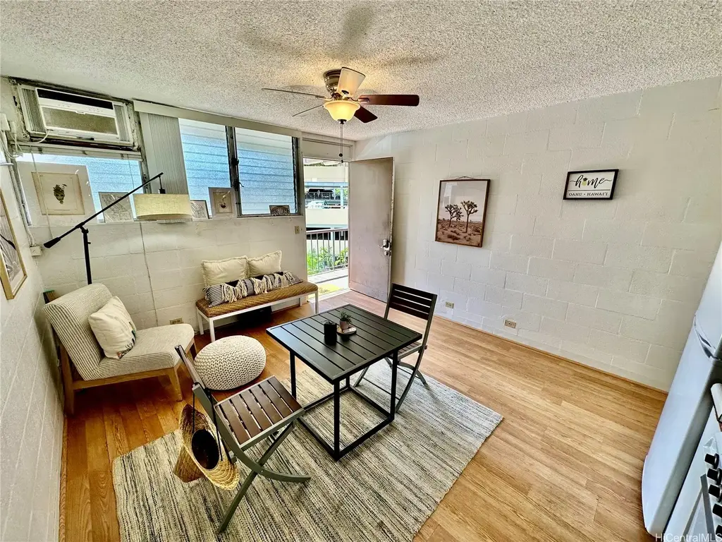 1863 Kaioo Drive # 404, Honolulu