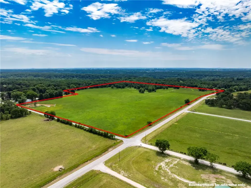 13434 43 Highway, Siloam Springs