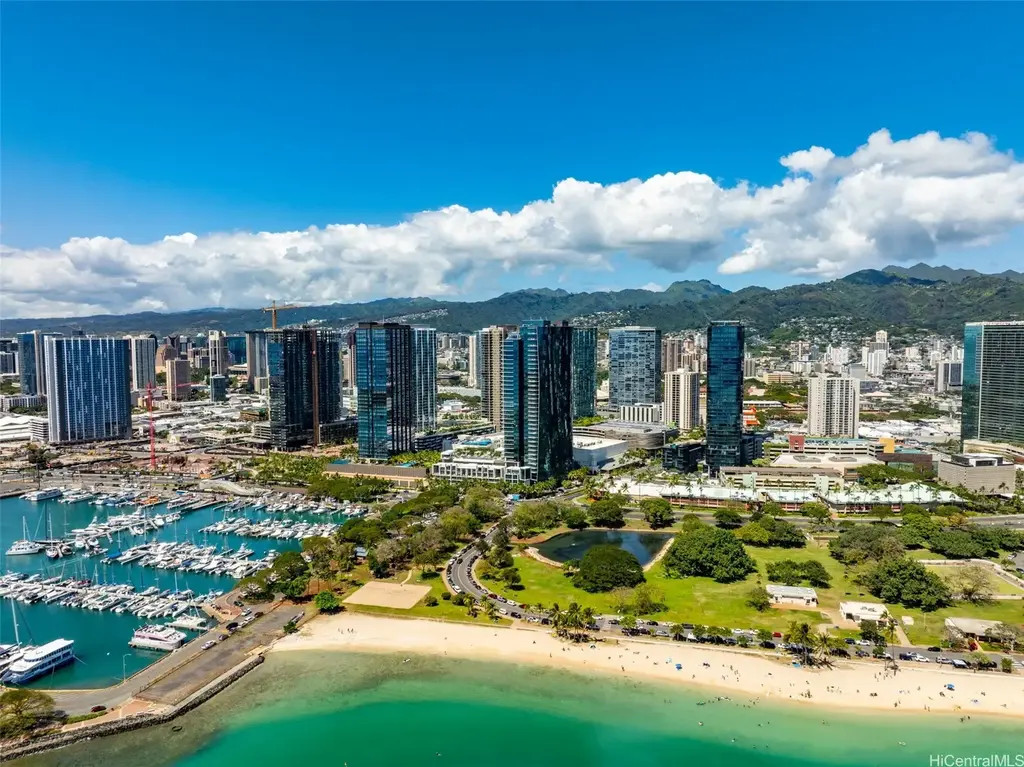 1118 Ala Moana Boulevard # 4, Honolulu