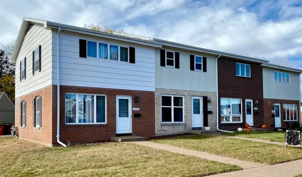 2714 Thomas Drive 1-4, Eau Claire