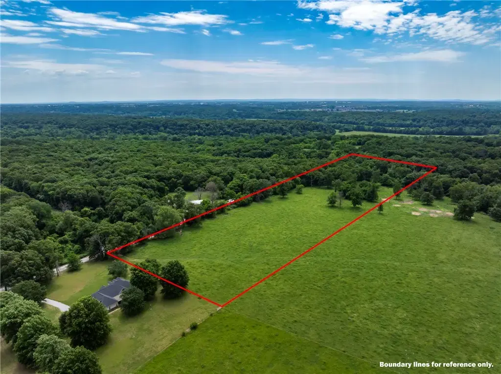 13434 43 Highway, Siloam Springs