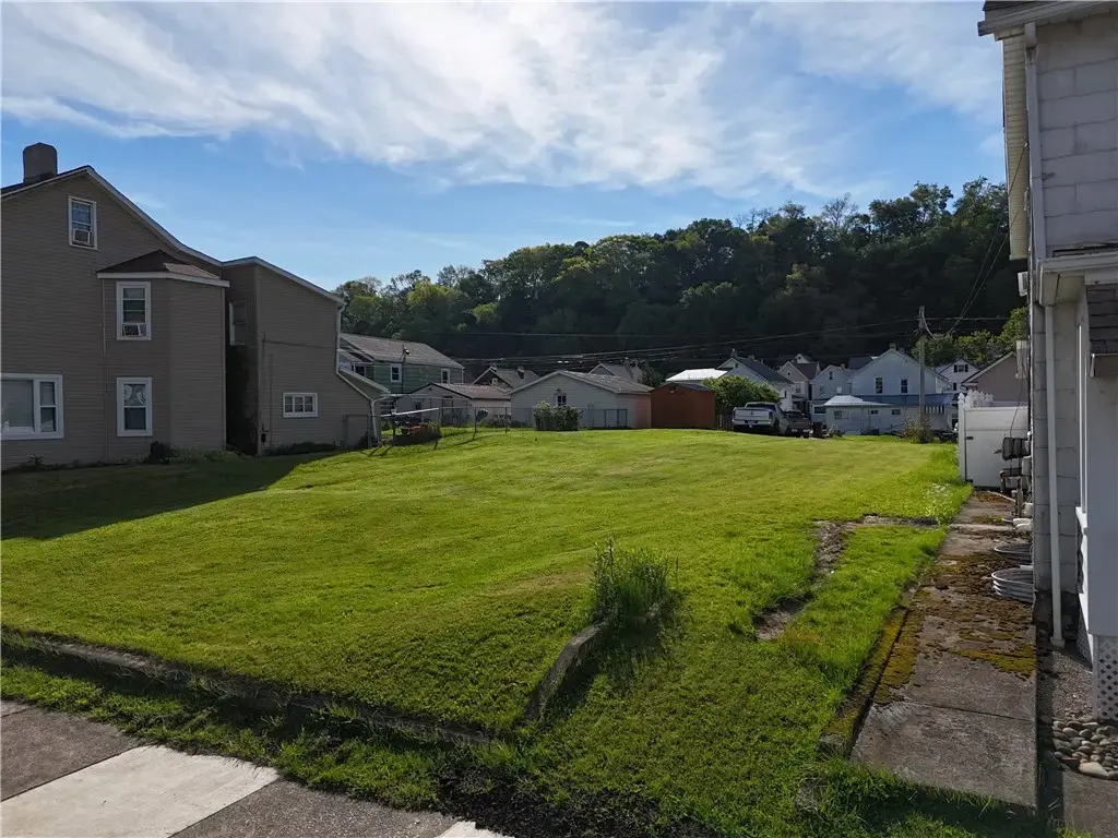 808-810 5th Avenue , Ford City Boro