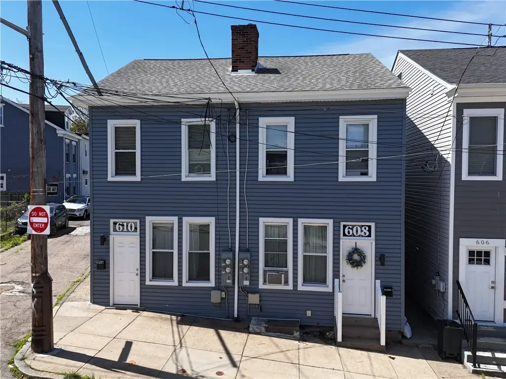 610 52nd Street , Lawrenceville
