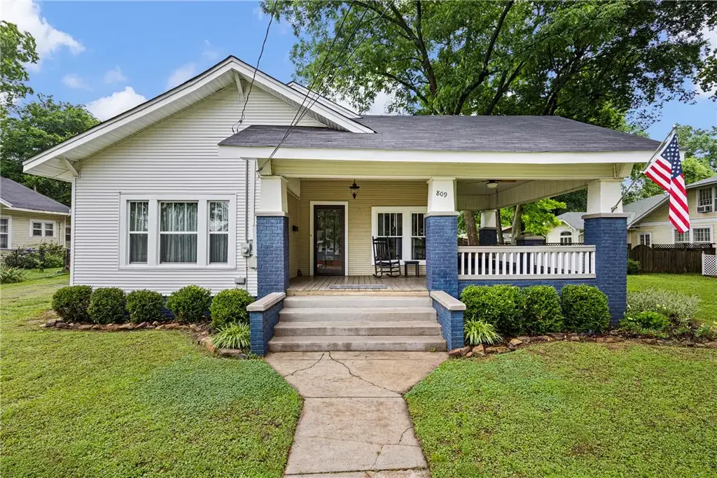 809 N Oak Street, Morrilton
