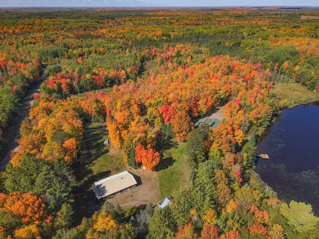 N13038 Hicks Landing Rd, Fifield