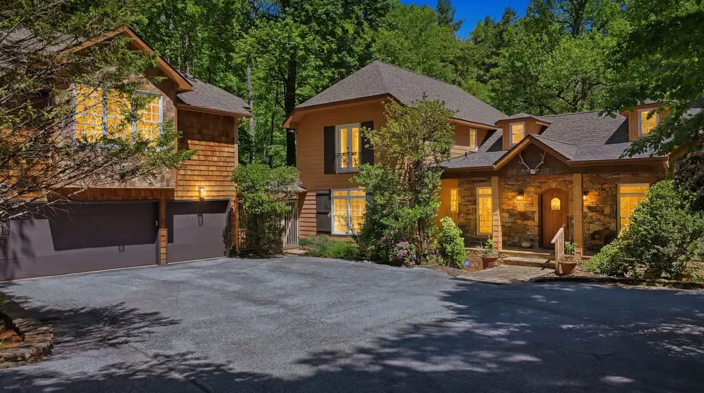 26 Valentine Lane, Highlands
