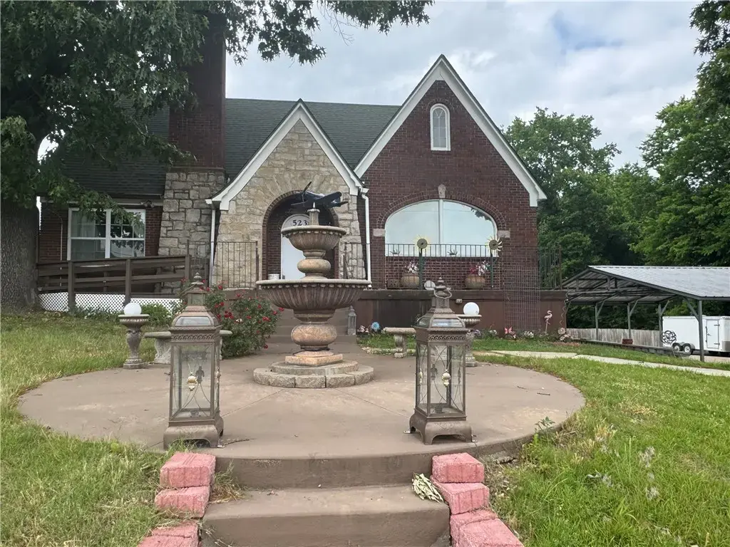 523 W Stephenson Avenue, Harrison