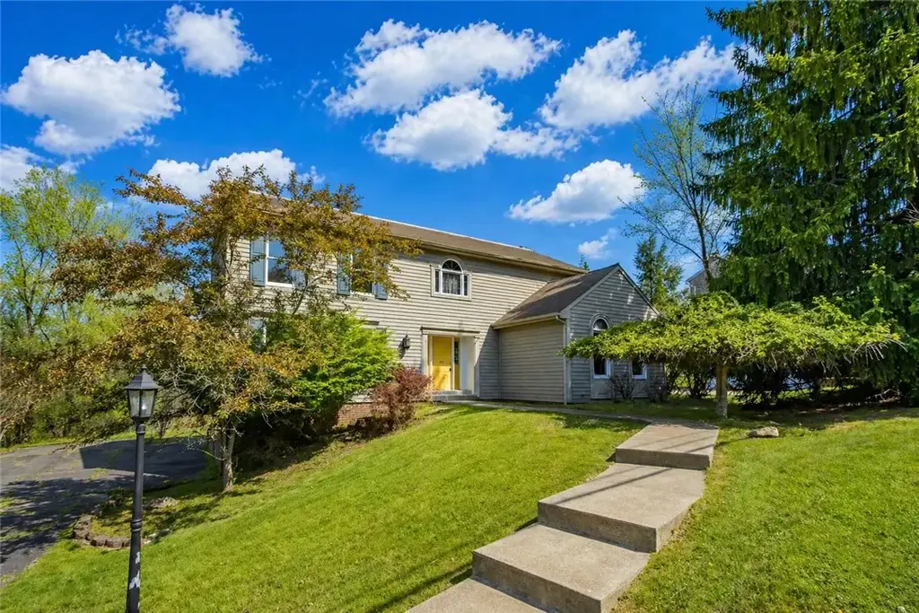 103 Sandune Drive , Murrysville