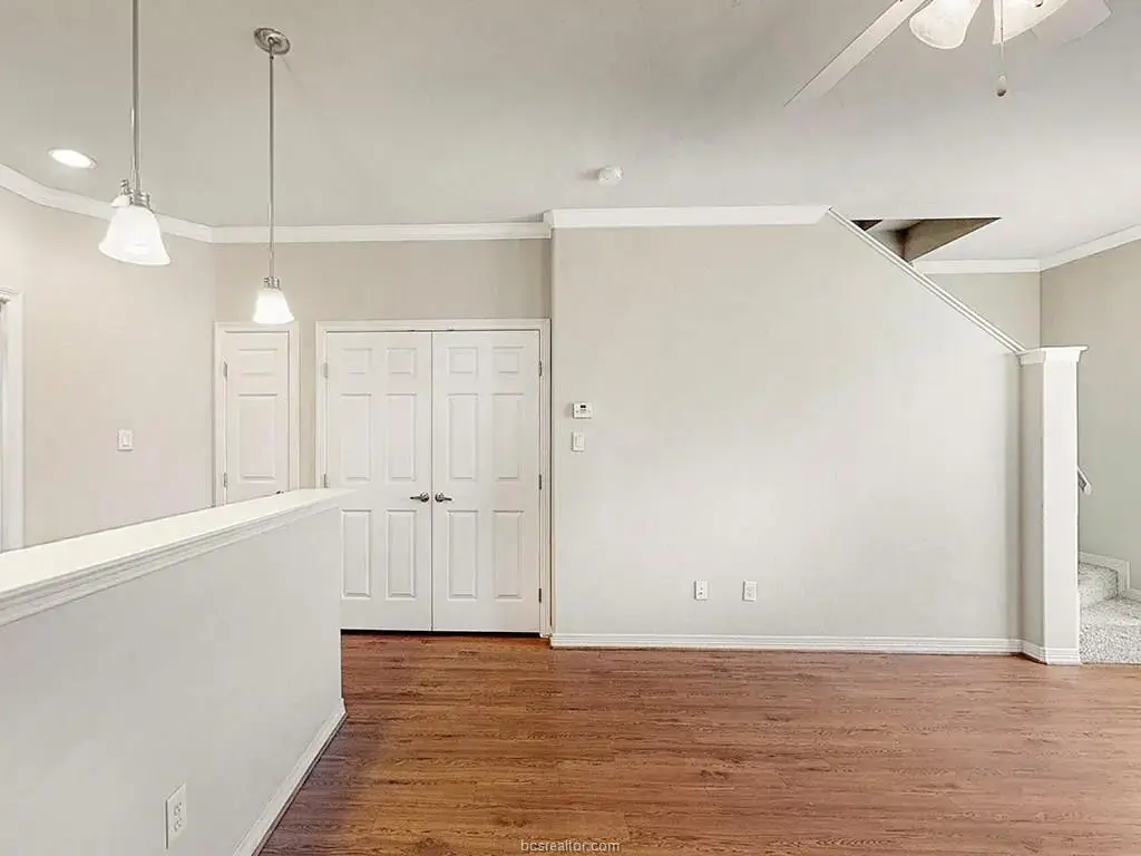 1198 Jones Butler Road 2607, College Station