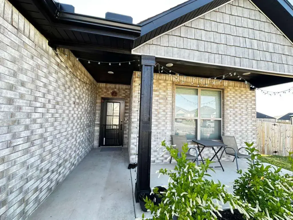 710 Dillon Street, Bentonville