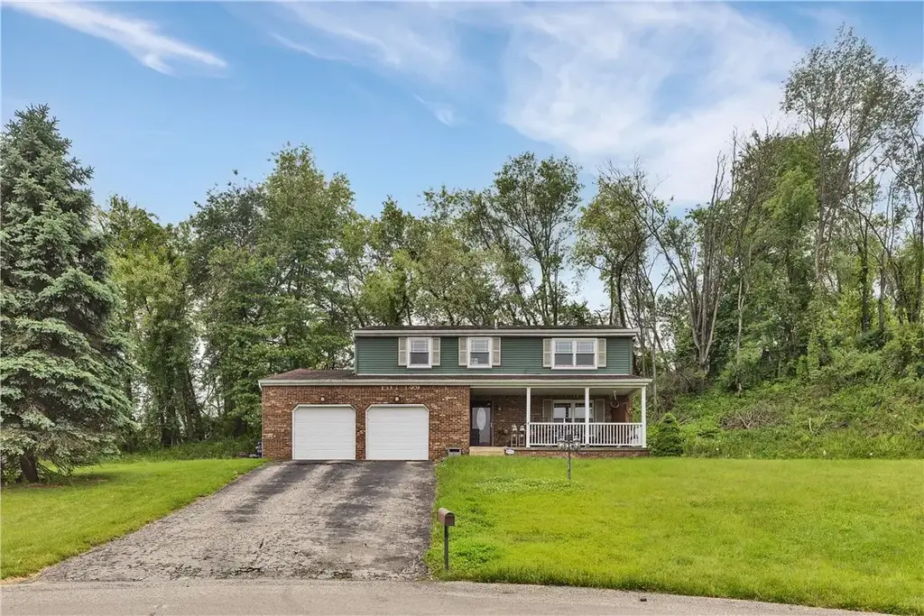 4237 Stratford Drive , Hempfield