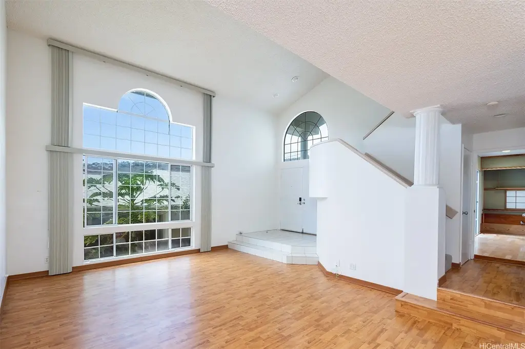 3533 Hinahina Street # Main House, Honolulu